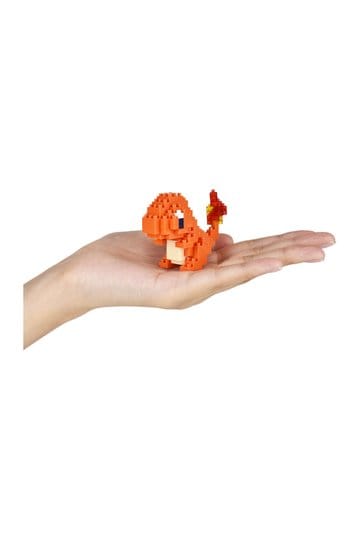 Nanoblock Pokémon – Größenbeispiel Glumanda